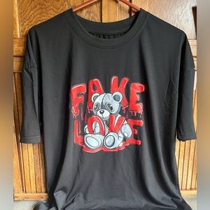 “Fake Love” Bleeding Teddy Tshirt Sz Med NWOT